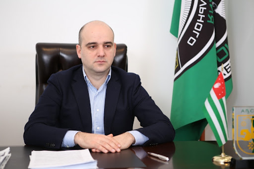 ოკუპირებული აფხაზეთის შს მინისტრი გადადგა