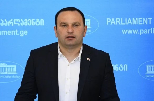სააკაშვილის კრიმინალებთან და ისეთ გარემოში გადაყვანა არ უნდა მოხდეს, სადაც მისი უსაფრთხოება დაცული არ იქნება - მანჯგალაძე