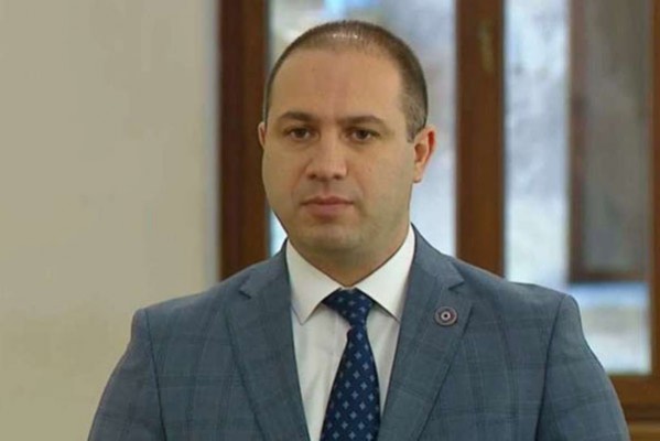 უკრაინის მხარდამჭერი რეზოლუციის ტექსტთან დაკავშირებით ოპოზიციასა და მმართველ გუნდს შორის შეთანხმების რესურსი არსებობს