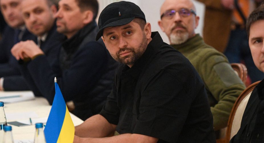 დავით არახამიას ინფორმაციით, რუსეთისა და უკრაინის დელეგაციების პირისპირ შეხვედრა ხვალ, 10:00 საათზე სტამბოლში დაიწყება