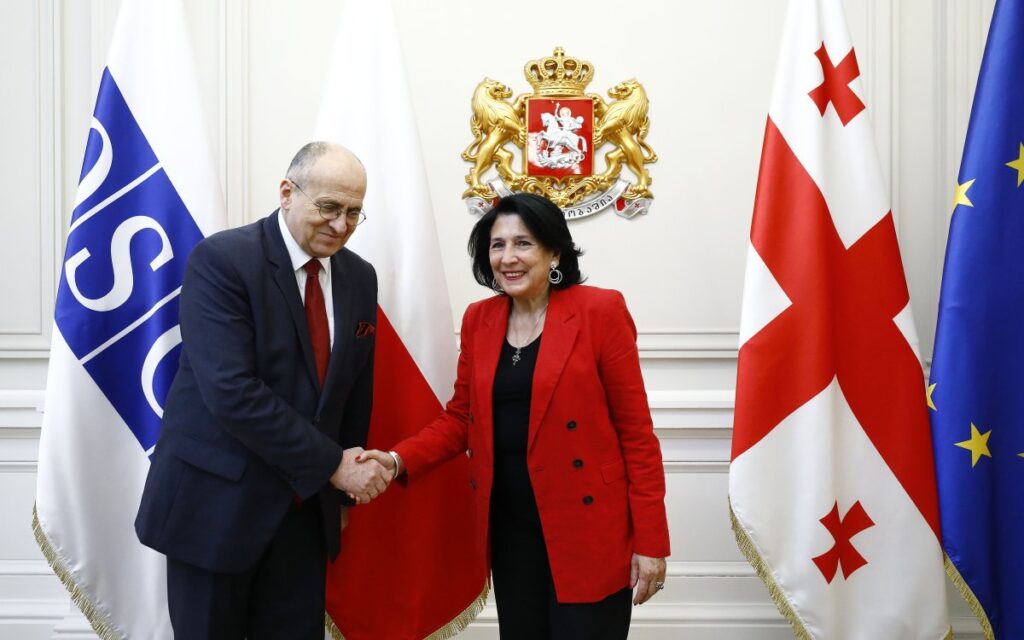 პოლონეთის მიერ უკრაინის მხარდასაჭერად გადადგმული ნაბიჯები აჩვენებს, რომ ის ევროკავშირის ერთ-ერთი ლიდერი ქვეყანაა-სალომე ზურაბიშვილი