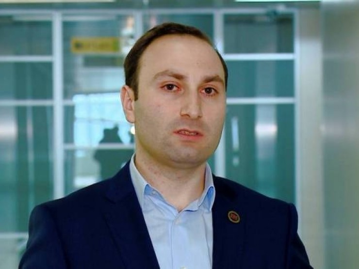 პრეზიდენტის პასუხი ელჩის დანიშვნაზე იყო არათუ არდანიშვნა, უფრო მეტი, რაც სცილდება კონსტიტუციურ უფლებამოსილებას-ოხანაშვილი