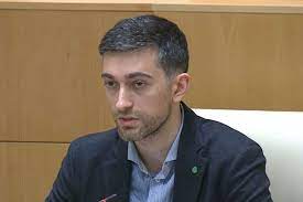 საკადრო ცვლილებით მთავრობაში კიდევ უფრო გაძლიერდა ირაკლი ღარიბაშვილის გუნდი-ჰერმან საბო
