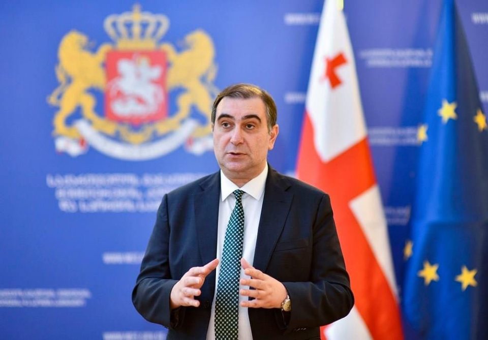 დავიცვათ, გავუფრთხილდეთ ჩვენი თანამემამულეების თავდადებით შენარჩუნებულ მშობლიურ ენას-მიხეილ ჩხენკელი