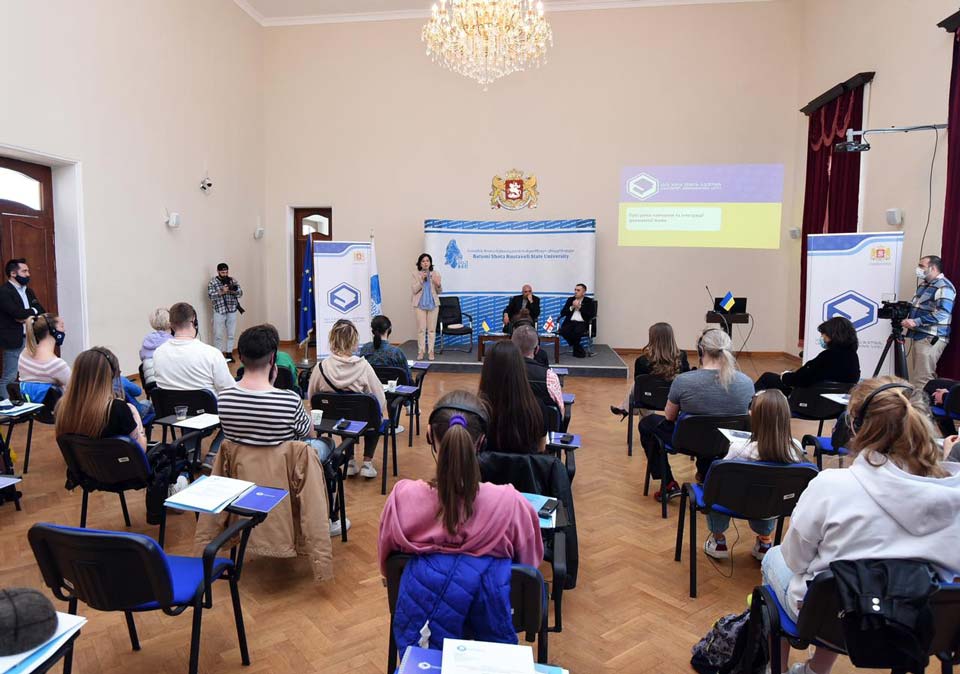 უკრაინელი მოქალაქეები ქართულ ენას სწავლობენ