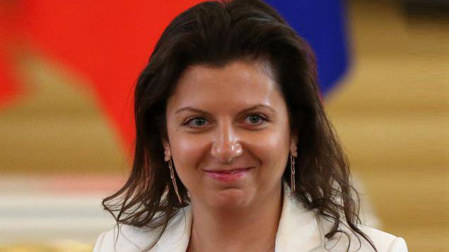 "გავუხსნათ ავიამომისვლა" - სიმონიანი ღარიბაშვილის "მეორე ფრონტის გახსნაზე უარს" გამოეხმაურა