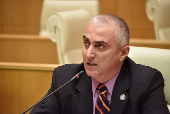 დღეს თავდაცვის ძალებში გატარებული და მიმდინარე რეფორმები ერთი ერთში პასუხობს ჩვენი ქვეყნის წინაშე არსებულ საფრთხეებს-ვლადიმერ ჩაჩიბაია