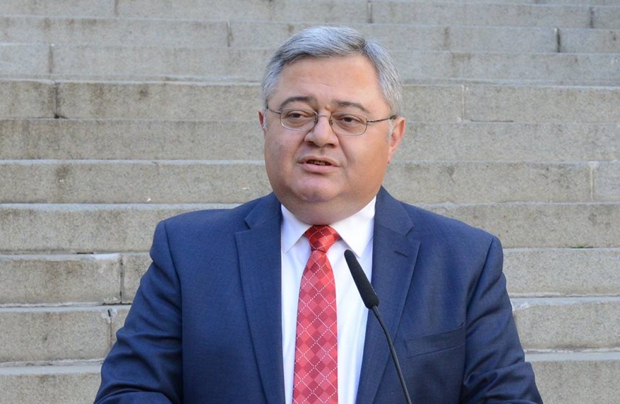 ამ საკითხებს სჭირდება არა პოლიტიკური ხმალაობა, არამედ თანამშრომლობა-უსუფაშვილი უკრაინის დაზვერვაზე