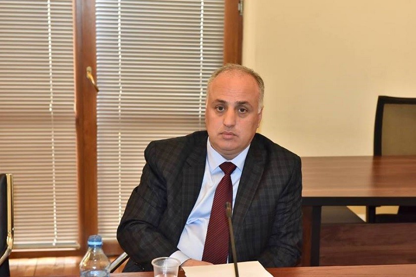 მიხეილ სააკაშვილთან შვიდი თვის განმავლობაში 800 ვიზიტორი და ამდენი ექიმის მეთვალყურეობა რატომ მიიჩნევა წამებად-დიმიტრი ხუნდაძე