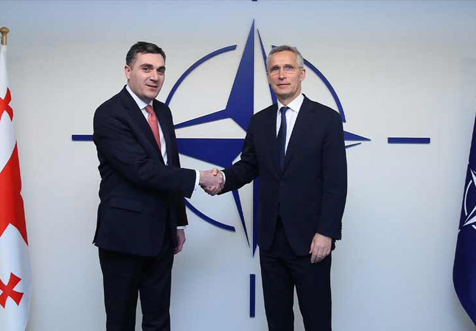 სტოლტენბერგმა პირად რეზიდენციაში უმასპინძლა საქართველოს პრემიერს, რაც მოწმობს, რომ საქართველო ნატო-სთვის ძალიან მნიშვნელოვანია-დარჩიაშვილი