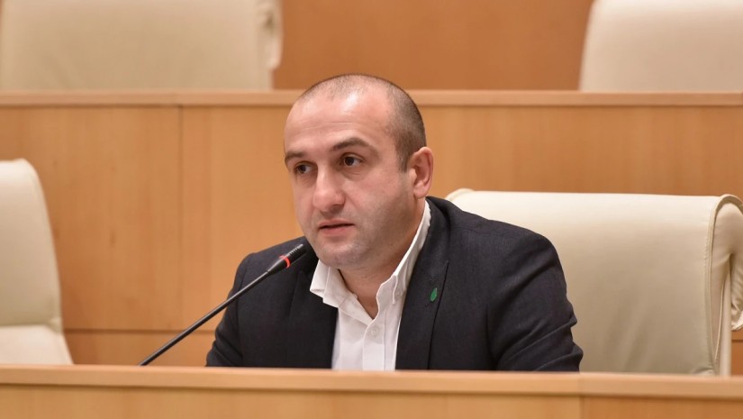 ყველგან ვიღებთ მონაწილეობას, რათა დავინახოთ, რა პროცესია და „ქართულ ოცნებას“ არ ვათქმევინოთ, რაღაც გვქონდა შეთავაზებული და ოპოზიციამ ხელი გვიკრაო-იაგო ხვიჩია