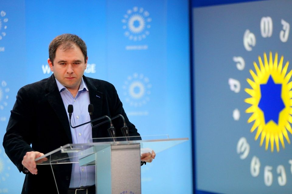 ნიკოლოზ სამხარაძე - ალტერნატიული პროცესი ადასტურებს, რომ სამი ოპოზიციური პარტია ალტერნატიულ რეალობაში ცხოვრობს