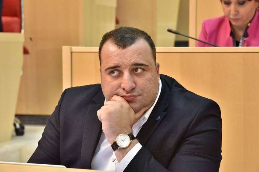 გაუგებარია, რატომ სთხოვა ამერიკის ელჩმა პოლიტიკიდან გასულ ადამიანს შეხვედრა-რატი იონათამიშვილი