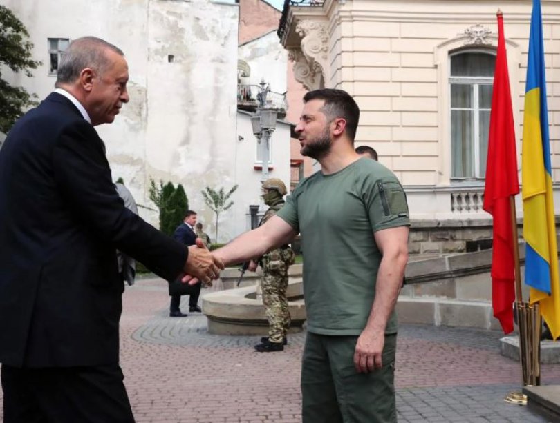 ერდოღანი ლვივში ჩავიდა და ზელენსკისა და გუტიერეშთან ერთად მოლაპარაკებებში მიიღო მონაწილეობა