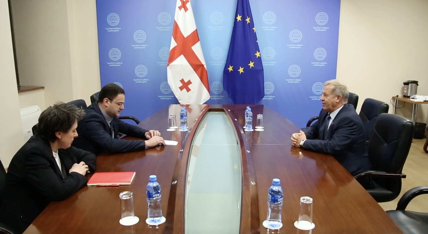 საქართველოს საგარეო უწყებამ ალექსანდრ ლუკაშენკოს ოკუპირებულ აფხაზეთში ჩასვლის გამო, ბელარუსის მხარეს დამატებითი განმარტებები მოსთხოვა