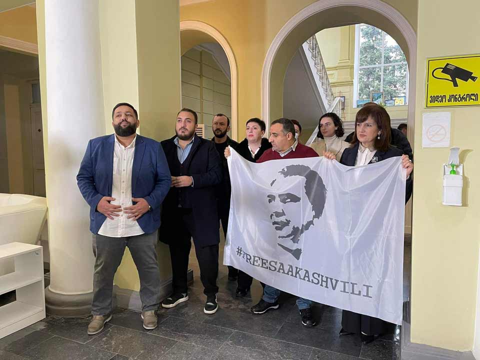 „ნაციონალური მოძრაობის“ დეპუტატები ბათუმის საკრებულოს სხდომებს ბოიკოტს უცხადებენ