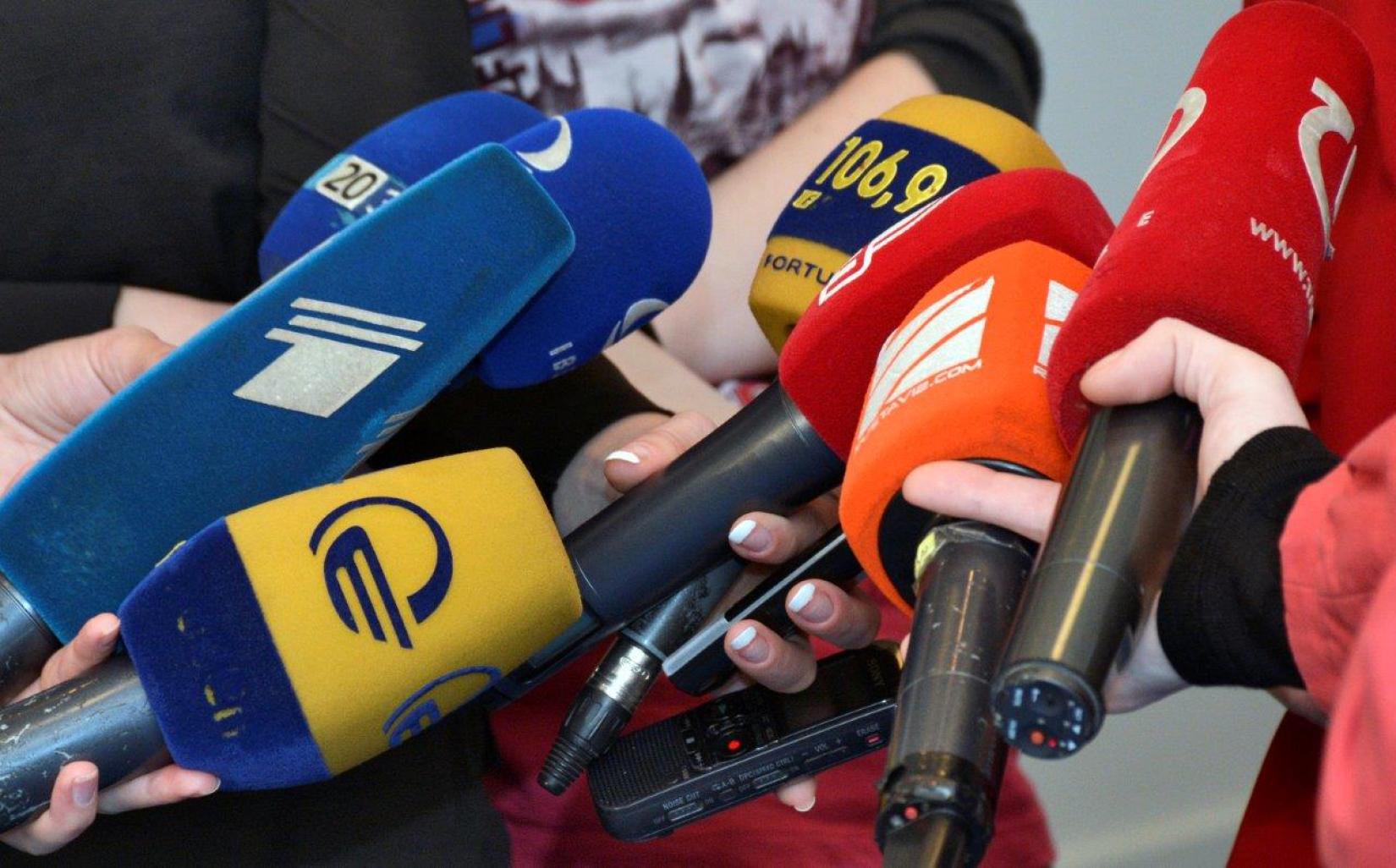 Human Rights Watch - საქართველოში მედიის თავისუფლების მხრივ მდგომარეობა გაუარესდა, რაც მედიის წარმომადგენლებზე გახშირებული თავდასხმებით და კრიტიკული ტელეარხის დირექტორის დაპატიმრებით გამოიხატა