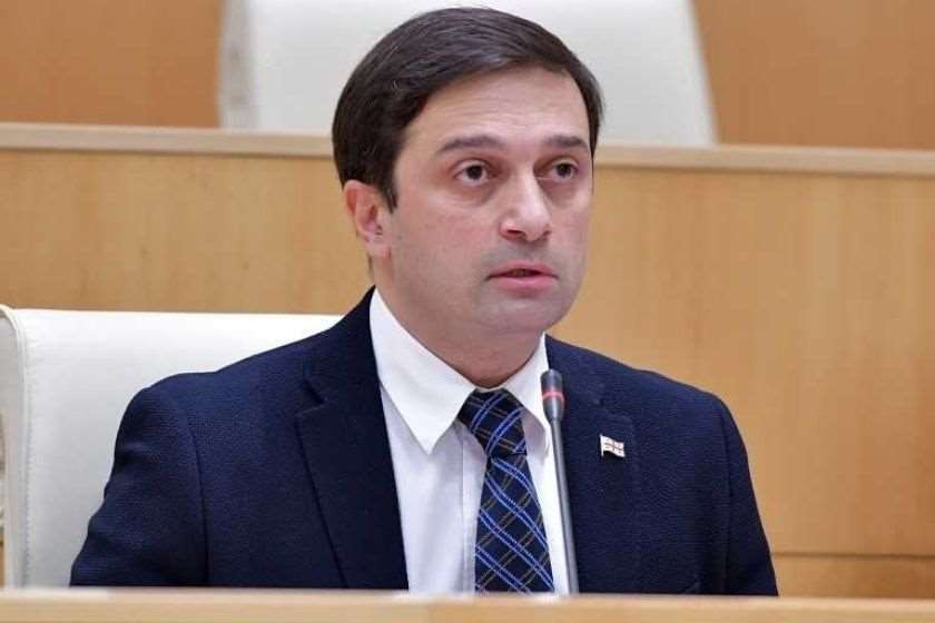 სახალხო დამცველი - 7 მარტს, საღამოს საათებში შსს-ს მხრიდან გაფრთხილებაზე განცხადებების დროისთვის, აქციას ჰქონდა მშვიდობიანი ხასიათი და არ არსებობდა ძალის გამოყენების საფუძველი