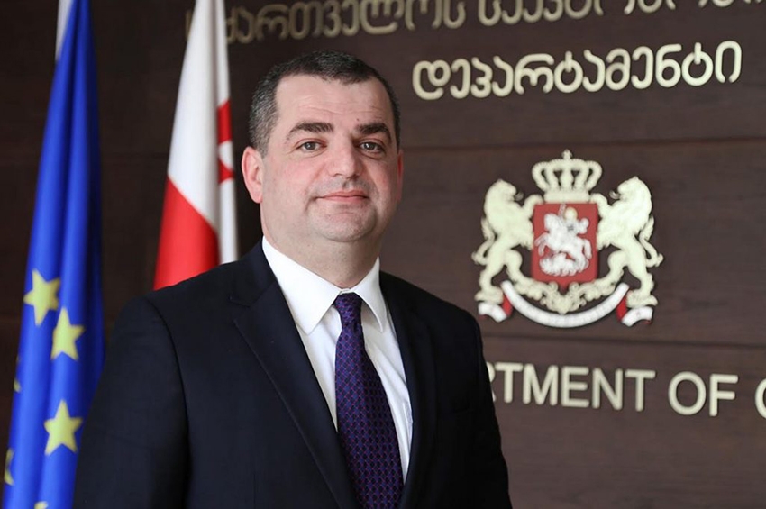გიორგი წერეთელი - უბისა-შორაპნის მონაკვეთზე ფერდის დროებითი გამაგრება ჩამოიშალა - ფერდის მუდმივი გამაგრებითი სამუშაოები დაიცავს ამ ფერდს, ამ გზას რაიმე ზეგავლენისა და მეწყრული პროცესებისგან