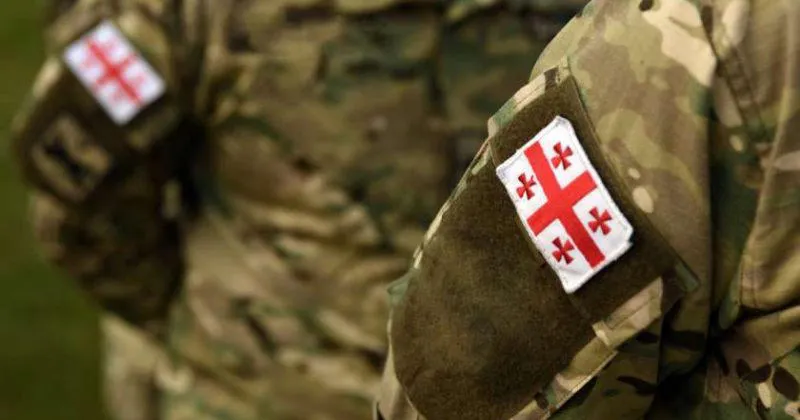 IRI-ის კვლევის მიხედვით, გამოკითხულთა 77%-ს ჯარის საქმიანობა მოსწონს, საპატრიარქოს - 72%-ს, პოლიციის - 63%-ს