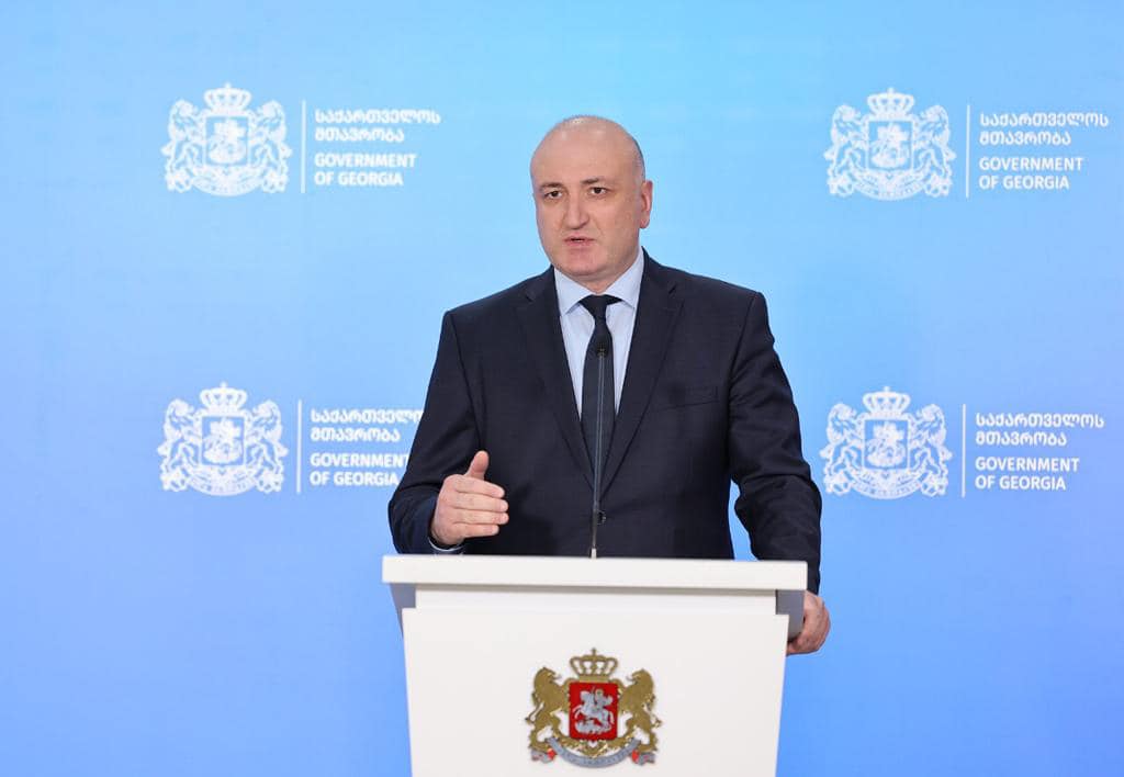 პირველი ივლისიდან სოციალურად დაუცველი ბავშვების ყოველთვიური დახმარება 200 ლარამდე იზრდება, პროგრამის ბიუჯეტი ნახევარ მილიარდ ლარამდეა