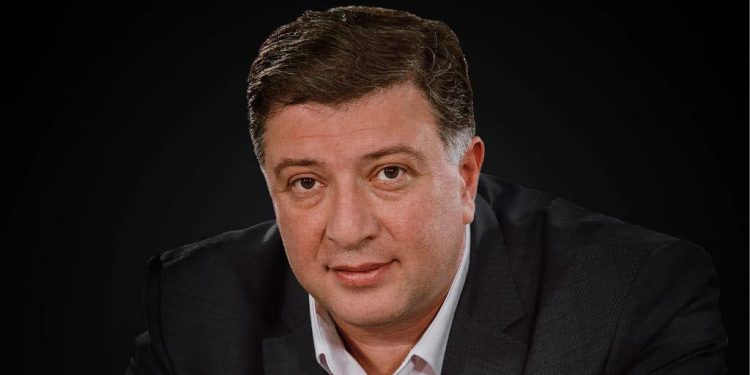 “ეს ამერიკელები რა ცუდი ხალხია – შვილს მამაზე ათქმევინებენ უარს და მამას შვილზე” – უგულავა