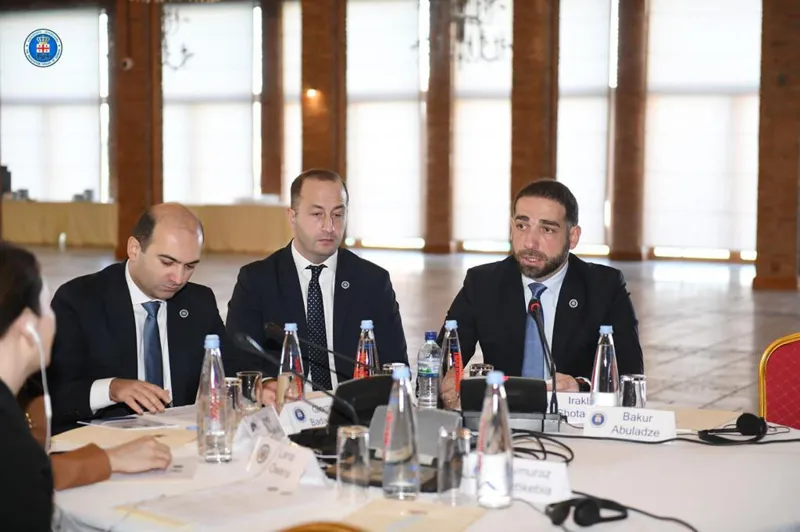 საქართველოს პროკურატურის ორგანიზებით და აშშ-ის საელჩოს მხარდაჭერით, პროკურატურის მენეჯერების წლის შემაჯამებელი სამუშაო შეხვედრა გაიმართა