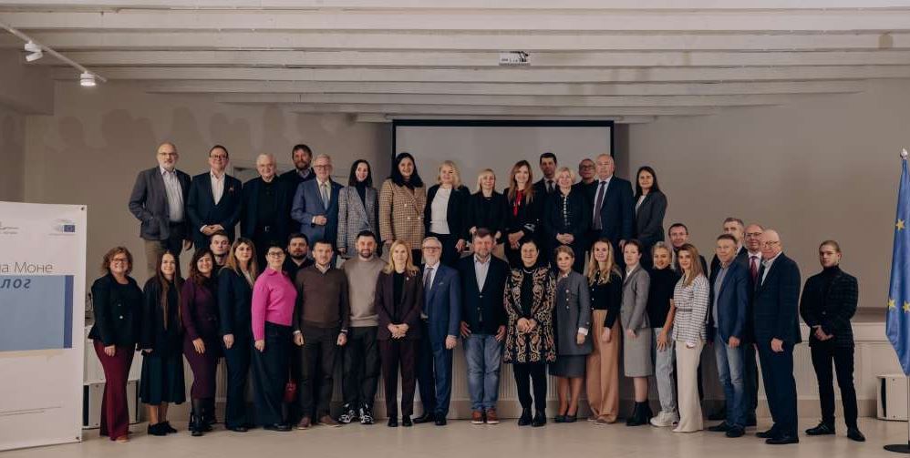 უკრაინის ყველა საპარლამენტო პარტია შეთანხმდა, რომ მომავალი არჩევნები მხოლოდ ომის დასრულების შემდეგ ჩატარდება
