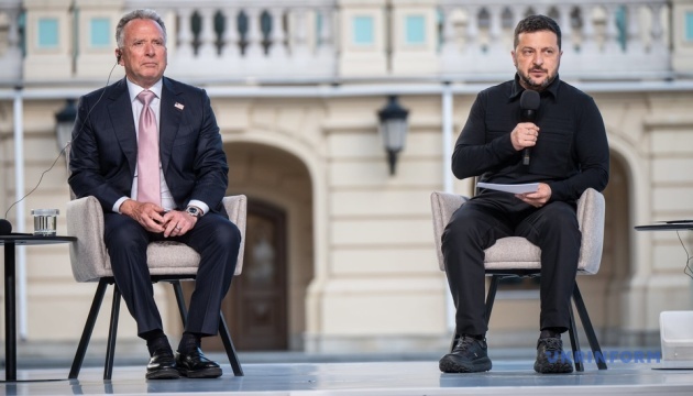Zelensky says Ukraine expects US to approve new sanctions package against Russia